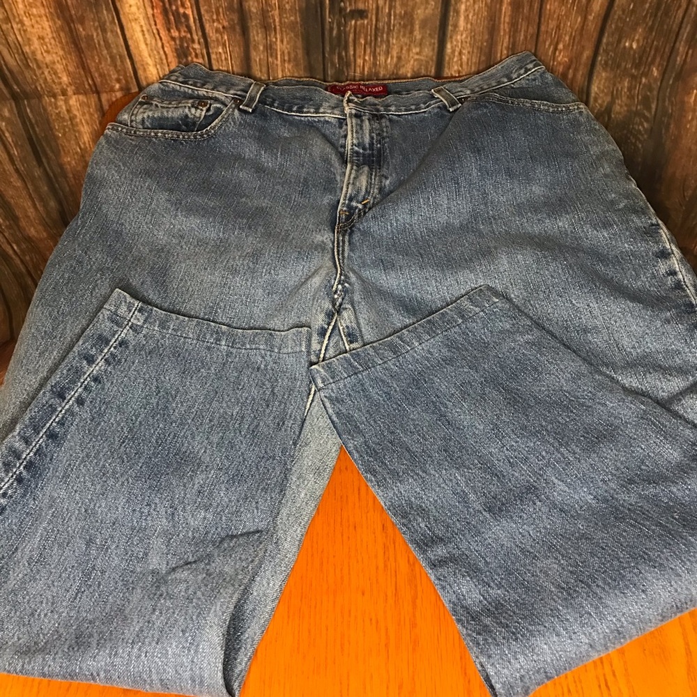 Levi’s 550 Classic Relaxed Jeans